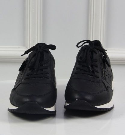 black_white_sneakers_5