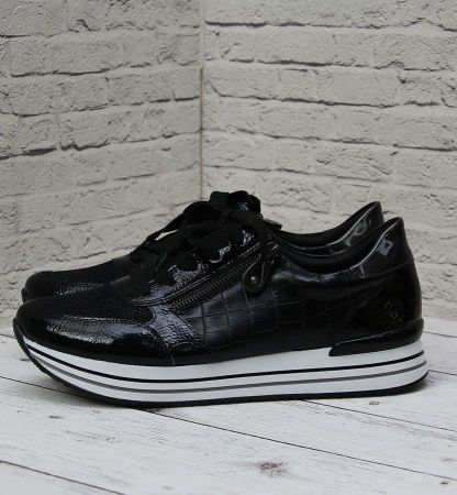 sneakers_black_one_3